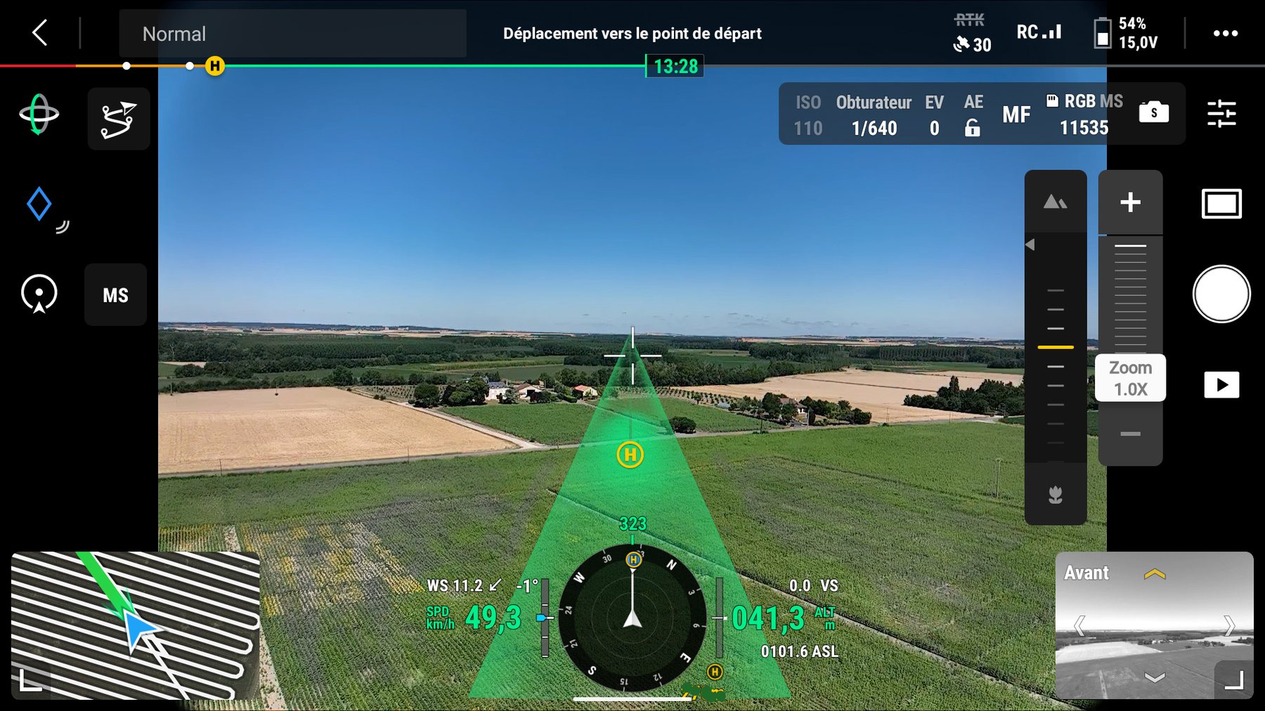 Vue aérienne pendant une mission de drone