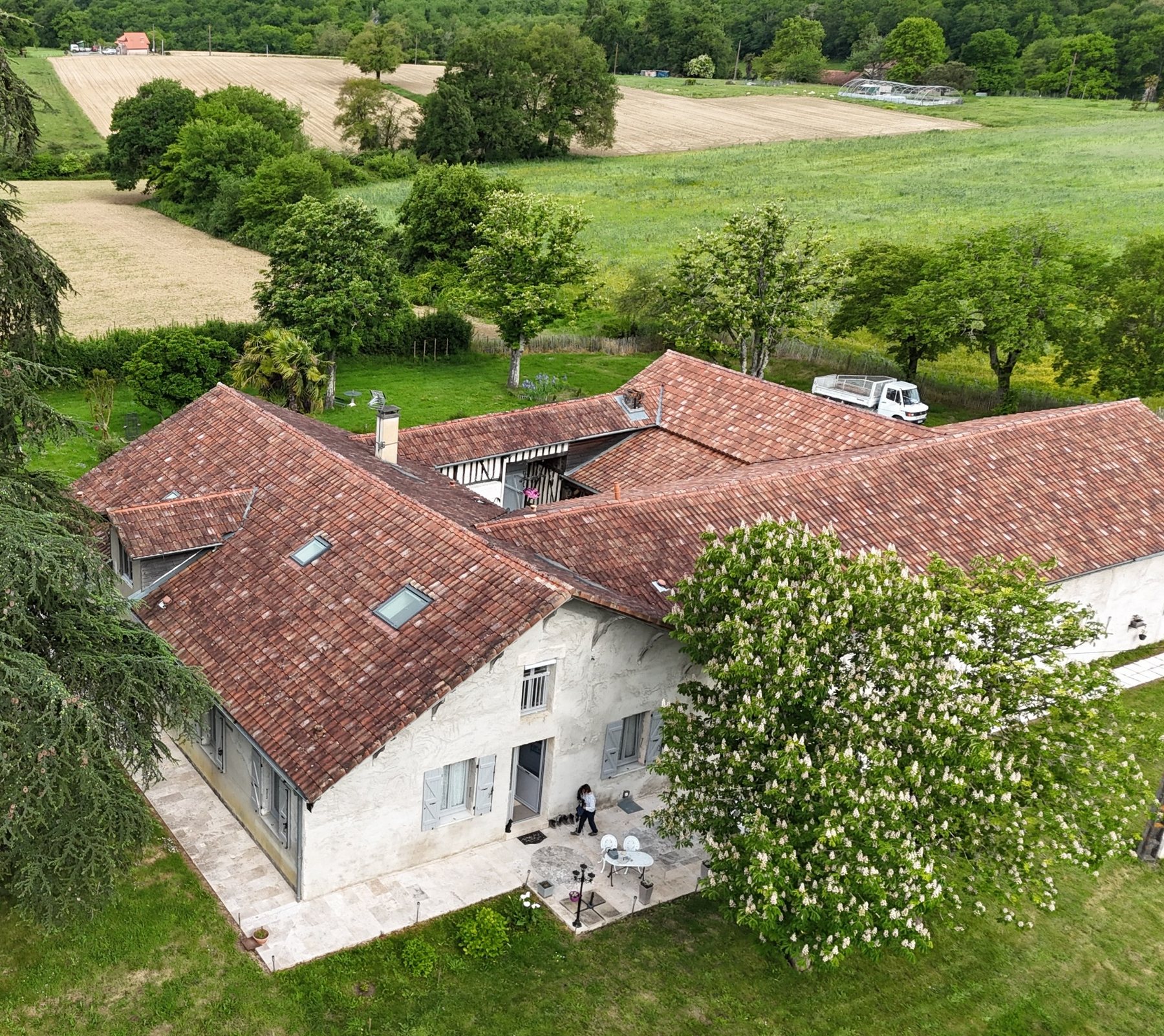 Inspection de toiture et panneaux photovoltaïques par drone