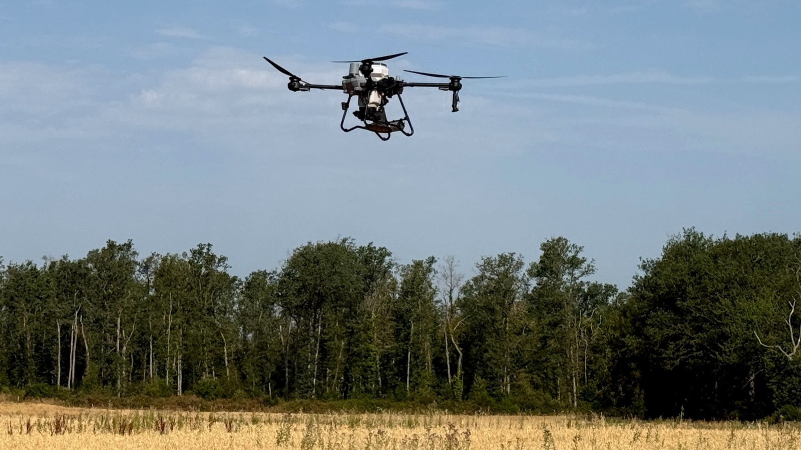 Moyens techniques Dronis Solutions
